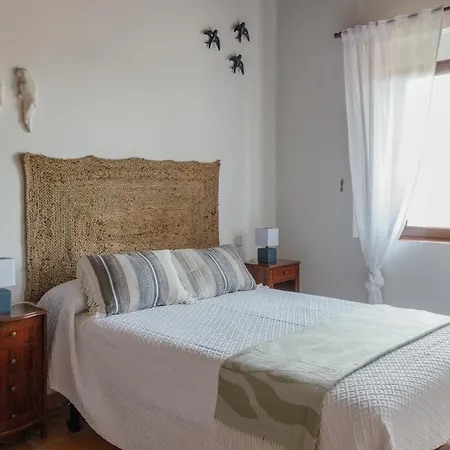 En Con Piscina Y Un Maravilloso Jardin * Candeleda