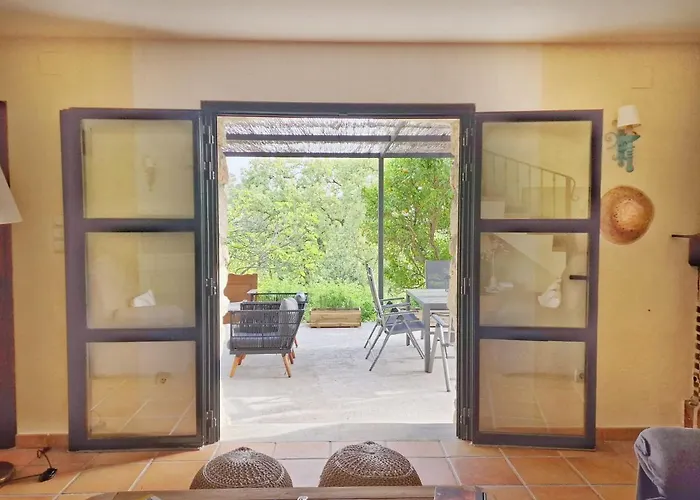 En Con Piscina Y Un Maravilloso Jardin * Candeleda