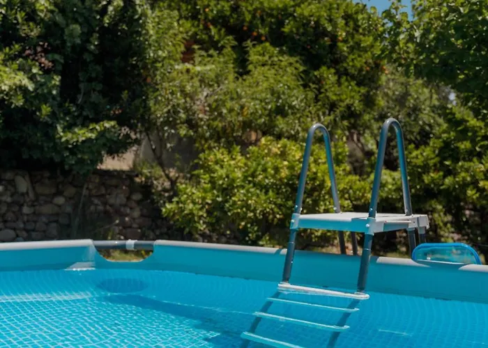Hébergement de vacances En Con Piscina Y Un Maravilloso Jardin Candeleda
